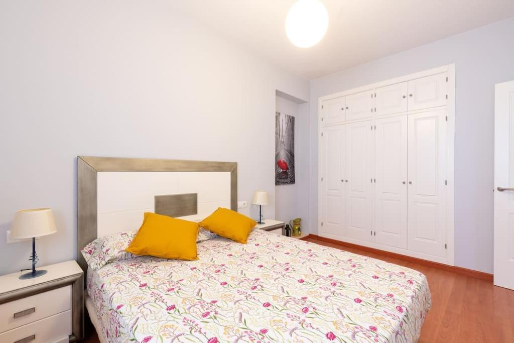 Comodo Apartamento En 알몬테 외부 사진