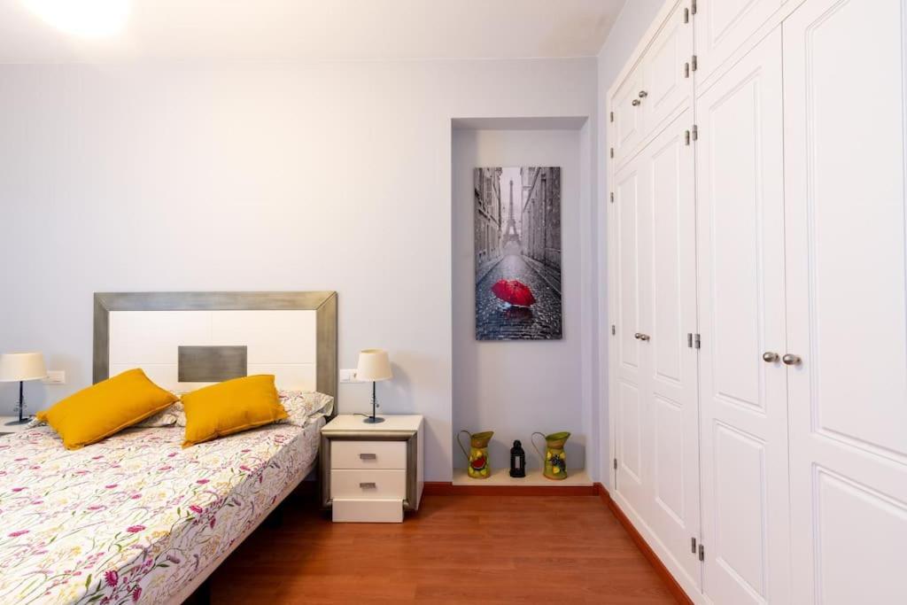 Comodo Apartamento En 알몬테 외부 사진